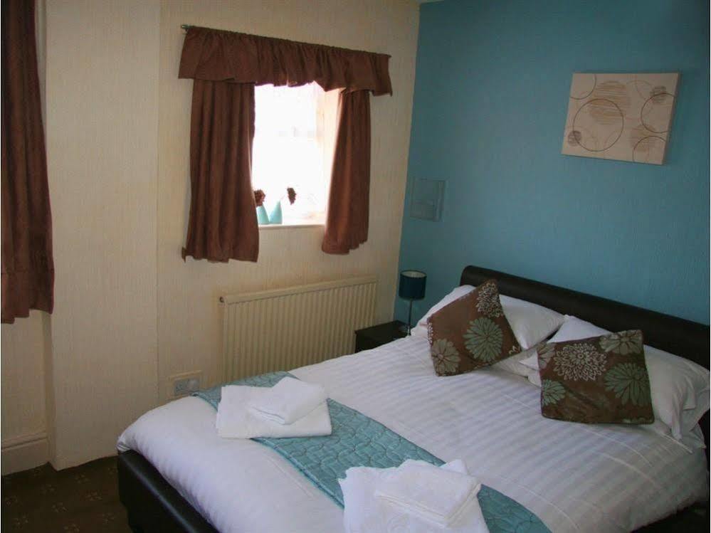 The Dragonfly Blackpool Exterior foto