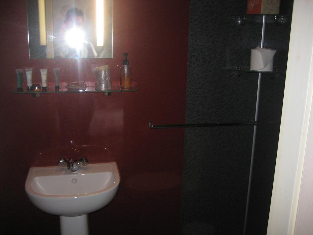 The Dragonfly Blackpool Quarto foto