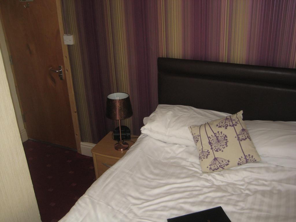 The Dragonfly Blackpool Quarto foto